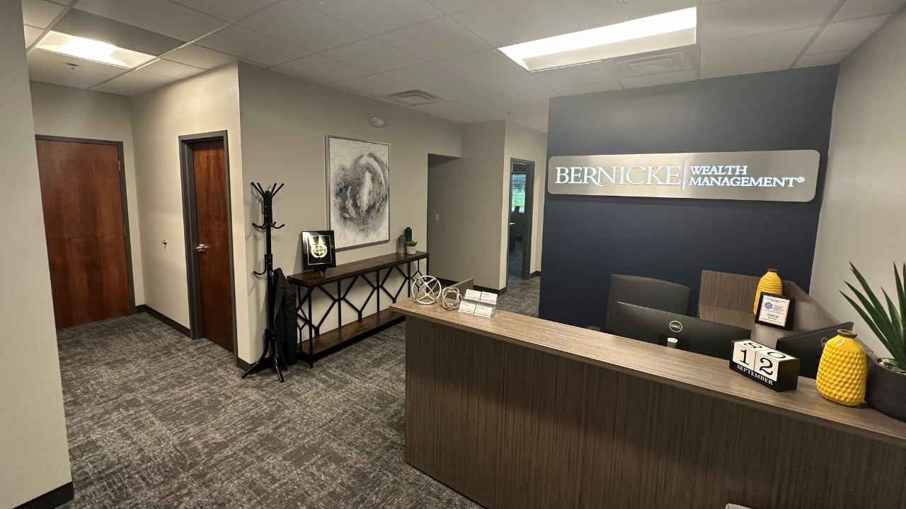 Bernicke Wealth Management - Woodbury Office - Lobby - 2025 (1)